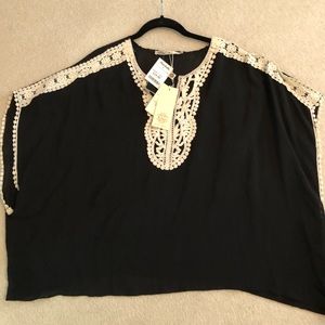 NWT-Solitaire ladies top Size L